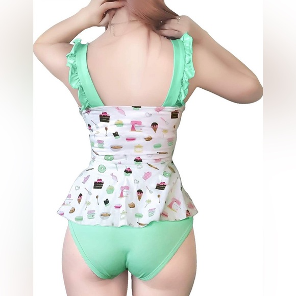 NWOT 🧁 Vintage Sweets Onesie Bodysuit - Picture 3 of 7